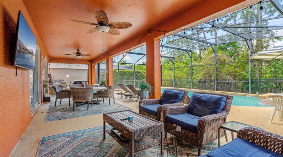 KISSIMMEE, Florida 34747, 7 Bedrooms Bedrooms, ,4 BathroomsBathrooms,Residential,For Sale,LIDO KEY,0,MFRO6302615