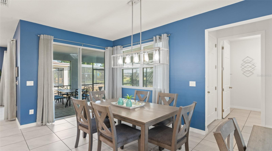 KISSIMMEE, Florida 34747, 6 Bedrooms Bedrooms, ,4 BathroomsBathrooms,Residential,For Sale,TROPICAL PALMS,0,MFRO6302103