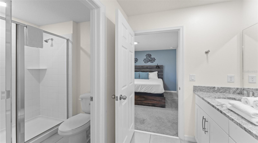 KISSIMMEE, Florida 34747, 6 Bedrooms Bedrooms, ,4 BathroomsBathrooms,Residential,For Sale,TROPICAL PALMS,0,MFRO6302103