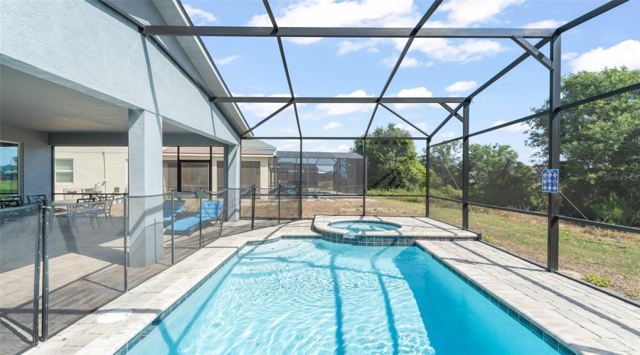 KISSIMMEE, Florida 34747, 6 Bedrooms Bedrooms, ,4 BathroomsBathrooms,Residential,For Sale,TROPICAL PALMS,0,MFRO6302103
