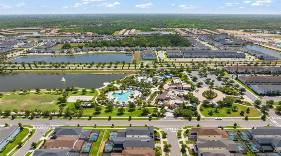 KISSIMMEE, Florida 34747, 6 Bedrooms Bedrooms, ,4 BathroomsBathrooms,Residential,For Sale,TROPICAL PALMS,0,MFRO6302103