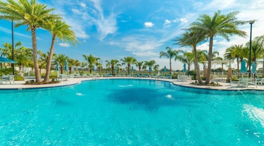KISSIMMEE, Florida 34747, 6 Bedrooms Bedrooms, ,4 BathroomsBathrooms,Residential,For Sale,TROPICAL PALMS,0,MFRO6302103