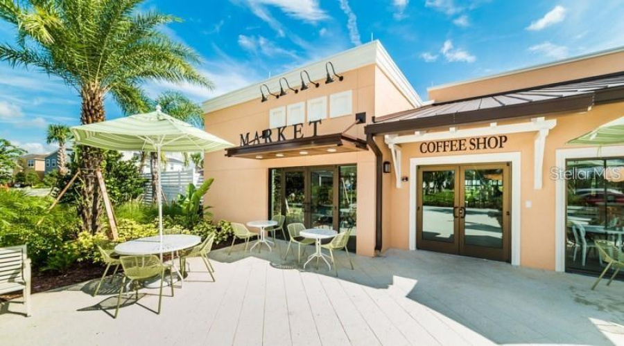 KISSIMMEE, Florida 34747, 6 Bedrooms Bedrooms, ,4 BathroomsBathrooms,Residential,For Sale,TROPICAL PALMS,0,MFRO6302103