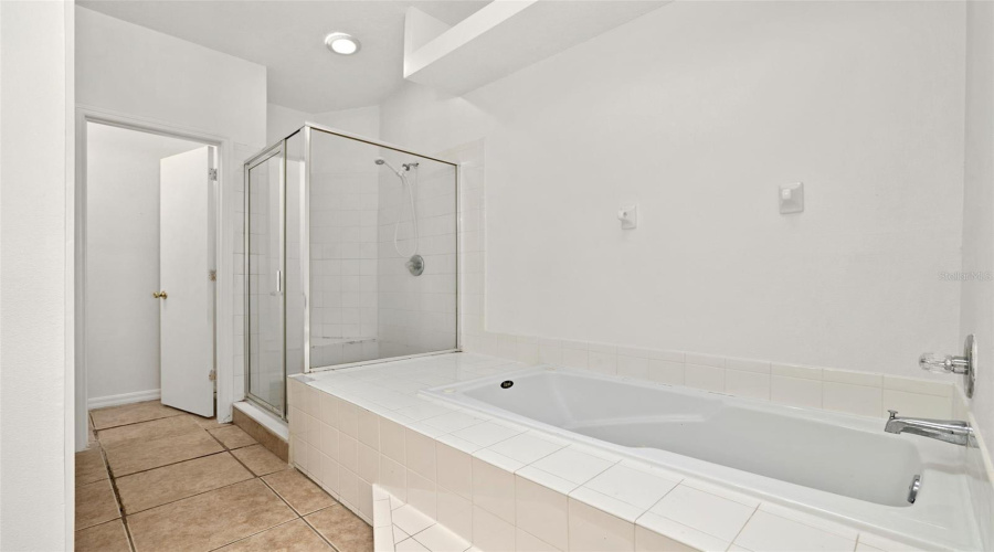 Davenport, Florida 33897, 4 Bedrooms Bedrooms, ,3 Bathroomsbathrooms,Residential,For Sale,Coco Plum,Mfro6303884