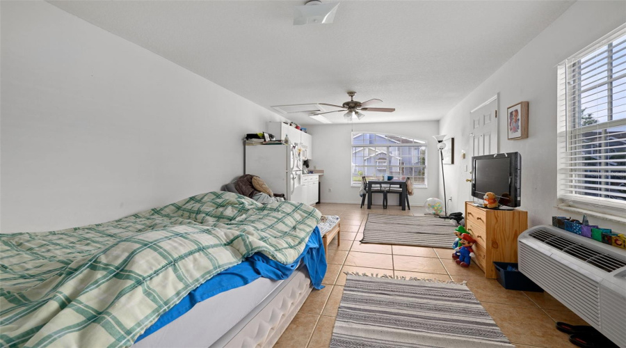 Davenport, Florida 33897, 4 Bedrooms Bedrooms, ,3 Bathroomsbathrooms,Residential,For Sale,Coco Plum,Mfro6303884