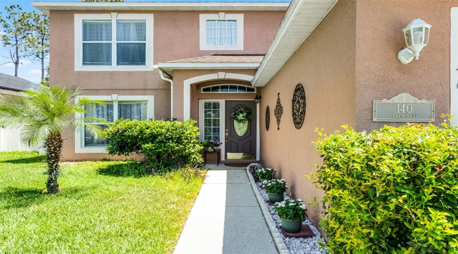 140 Elgin Blvd, Davenport