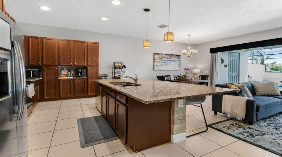 DAVENPORT, Florida 33896, 3 Bedrooms Bedrooms, ,2 BathroomsBathrooms,Residential,For Sale,CAPTIVA,0,MFRO6303081