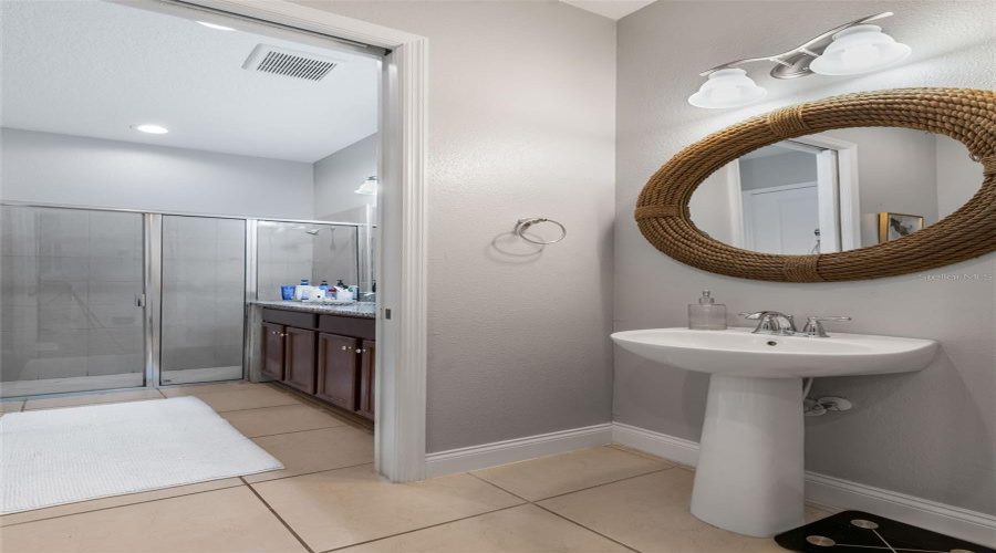 DAVENPORT, Florida 33896, 3 Bedrooms Bedrooms, ,2 BathroomsBathrooms,Residential,For Sale,CAPTIVA,0,MFRO6303081