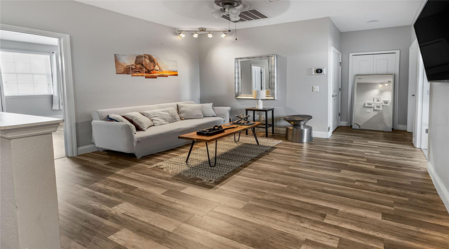 DAVENPORT, Florida 33896, 3 Bedrooms Bedrooms, ,2 BathroomsBathrooms,Residential,For Sale,CAPTIVA,0,MFRO6303081
