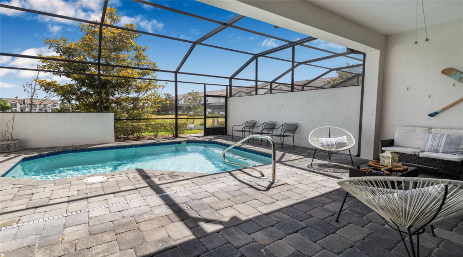 DAVENPORT, Florida 33896, 3 Bedrooms Bedrooms, ,2 BathroomsBathrooms,Residential,For Sale,CAPTIVA,0,MFRO6303081