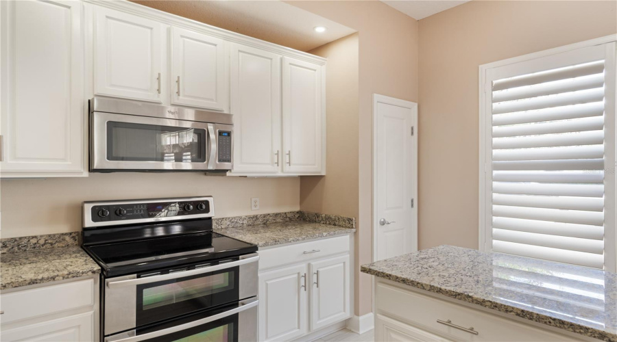 KISSIMMEE, Florida 34747, 4 Bedrooms Bedrooms, ,2 BathroomsBathrooms,Residential,For Sale,WRIGHT,0,MFRS5125656