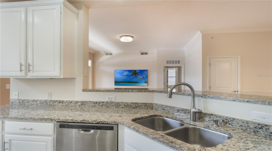 KISSIMMEE, Florida 34747, 4 Bedrooms Bedrooms, ,2 BathroomsBathrooms,Residential,For Sale,WRIGHT,0,MFRS5125656