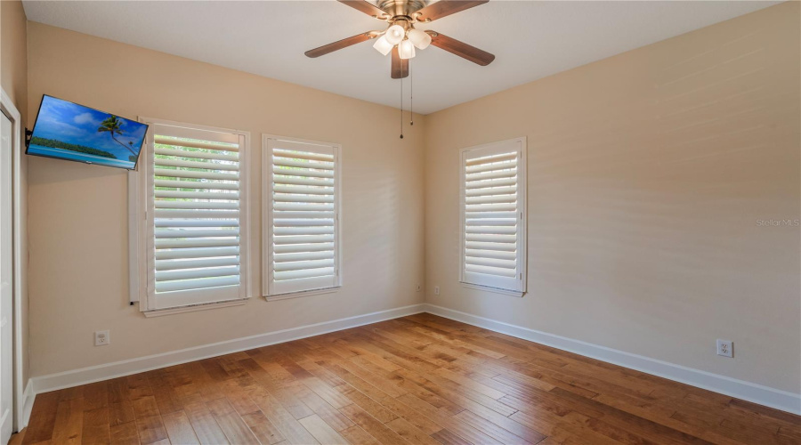 KISSIMMEE, Florida 34747, 4 Bedrooms Bedrooms, ,2 BathroomsBathrooms,Residential,For Sale,WRIGHT,0,MFRS5125656