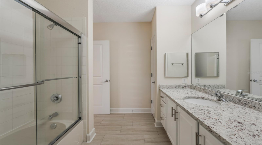 KISSIMMEE, Florida 34747, 4 Bedrooms Bedrooms, ,2 BathroomsBathrooms,Residential,For Sale,WRIGHT,0,MFRS5125656