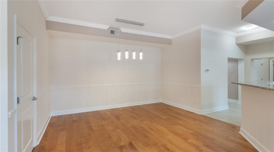KISSIMMEE, Florida 34747, 4 Bedrooms Bedrooms, ,2 BathroomsBathrooms,Residential,For Sale,WRIGHT,0,MFRS5125656
