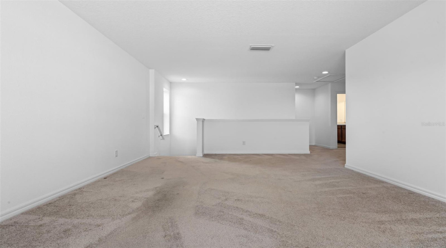 DAVENPORT, Florida 33837, 5 Bedrooms Bedrooms, ,3 BathroomsBathrooms,Residential,For Sale,CAMPO,MFRO6303886