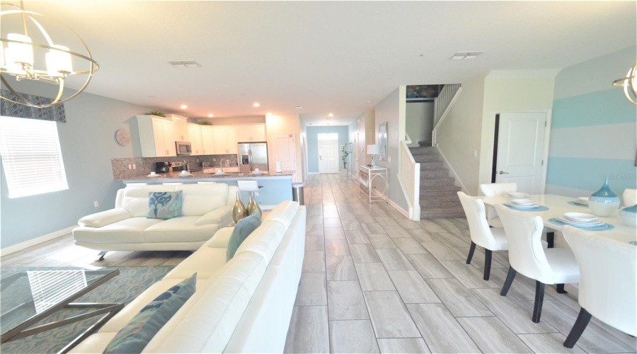Davenport, Florida 33896, 8 Bedrooms Bedrooms, ,5 Bathroomsbathrooms,Residential,For Sale,Stinger,Mfrs5125541