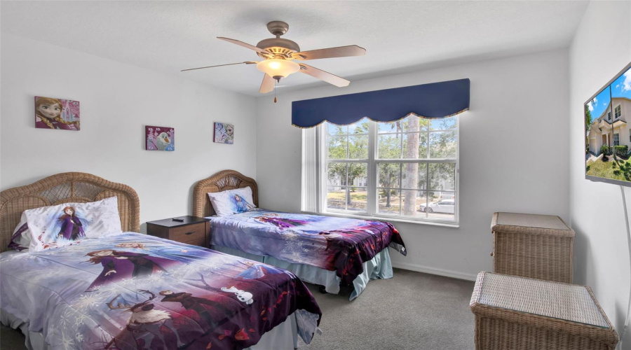Kissimmee, Florida 34746, 5 Bedrooms Bedrooms, ,4 Bathroomsbathrooms,Residential,For Sale,Cumbrian Lakes,Mfrs5125941