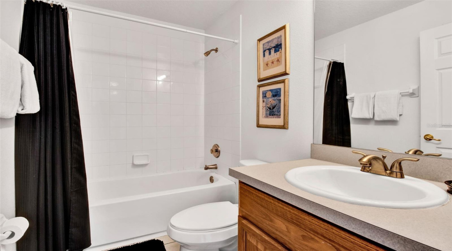 Kissimmee, Florida 34746, 5 Bedrooms Bedrooms, ,4 Bathroomsbathrooms,Residential,For Sale,Cumbrian Lakes,Mfrs5125941