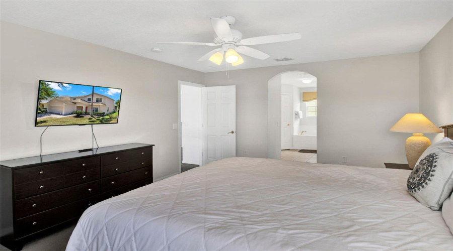 Kissimmee, Florida 34746, 5 Bedrooms Bedrooms, ,4 Bathroomsbathrooms,Residential,For Sale,Cumbrian Lakes,Mfrs5125941