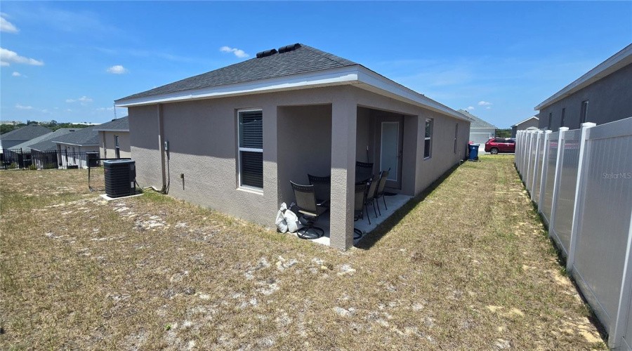 Davenport, Florida 33837, 3 Bedrooms Bedrooms, ,2 Bathroomsbathrooms,Residential,For Sale,Fleur,Mfro6304510