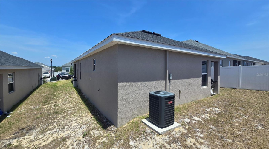 Davenport, Florida 33837, 3 Bedrooms Bedrooms, ,2 Bathroomsbathrooms,Residential,For Sale,Fleur,Mfro6304510