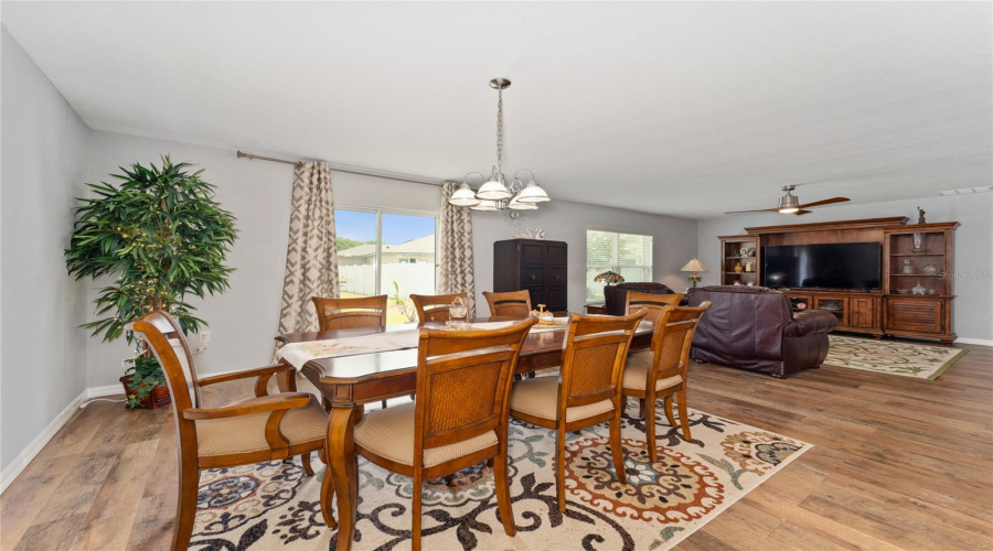 Kissimmee, Florida 34746, 4 Bedrooms Bedrooms, ,2 Bathroomsbathrooms,Residential,For Sale,Angler,Mfrs5126042