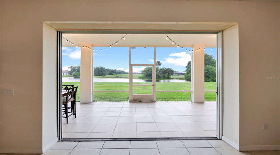 Kissimmee, Florida 34746, 4 Bedrooms Bedrooms, ,3 Bathroomsbathrooms,Residential,For Sale,The Oaks,Mfrs5126074