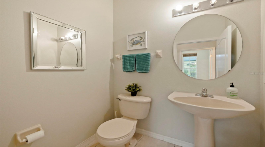 Kissimmee, Florida 34746, 4 Bedrooms Bedrooms, ,3 Bathroomsbathrooms,Residential,For Sale,The Oaks,Mfrs5126074