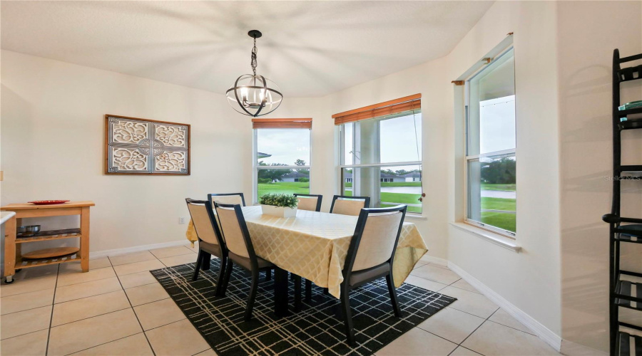 Kitchen Nook Eating Area