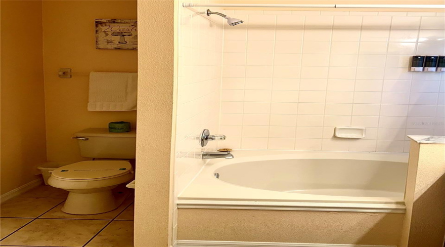 Davenport, Florida 33896, 4 Bedrooms Bedrooms, ,3 Bathroomsbathrooms,Residential,For Sale,Saddle Ridge,Mfrs5126062