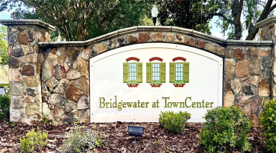 Davenport, Florida 33896, 4 Bedrooms Bedrooms, ,3 Bathroomsbathrooms,Residential,For Sale,Saddle Ridge,Mfrs5126062