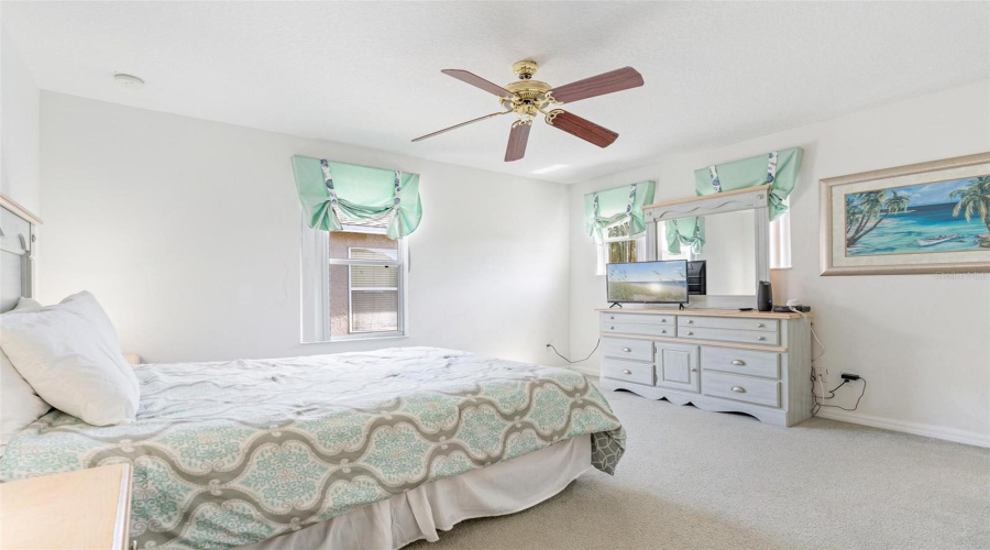 DAVENPORT, Florida 33897, 4 Bedrooms Bedrooms, ,3 BathroomsBathrooms,Residential,For Sale,ALDRIDGE,0,MFRS5126082