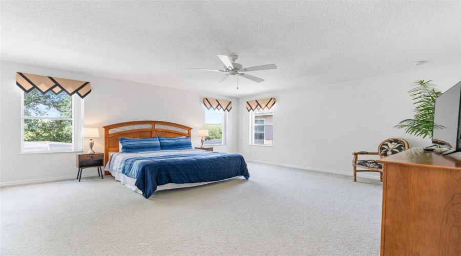 DAVENPORT, Florida 33897, 4 Bedrooms Bedrooms, ,3 BathroomsBathrooms,Residential,For Sale,ALDRIDGE,0,MFRS5126082
