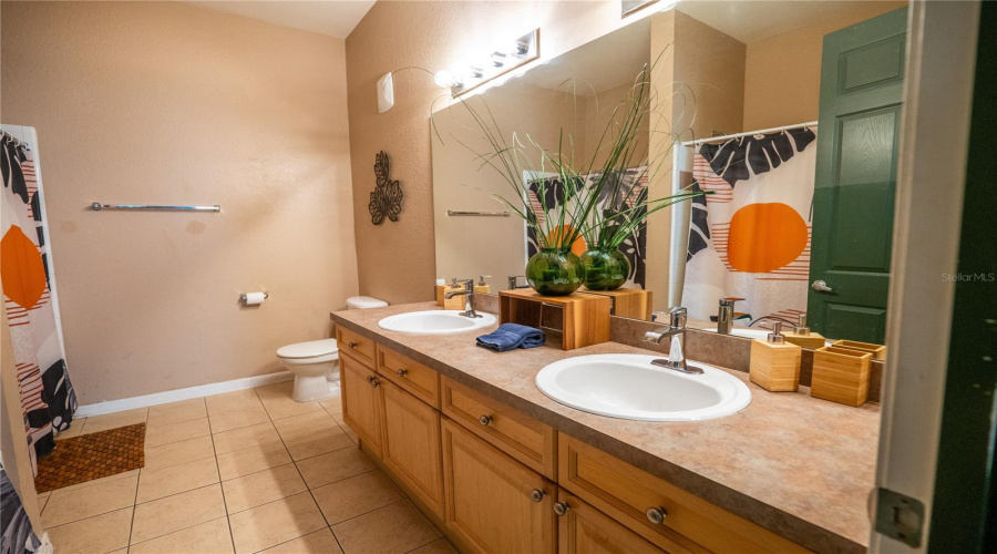 Davenport, Florida 33896, 2 Bedrooms Bedrooms, ,2 Bathroomsbathrooms,Residential,For Sale,Terrace Ridge,Mfro6305288