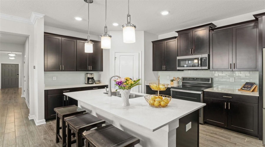Kissimmee, Florida 34746, 4 Bedrooms Bedrooms, ,3 Bathroomsbathrooms,Residential,For Sale,Storytelling,Mfro6305407