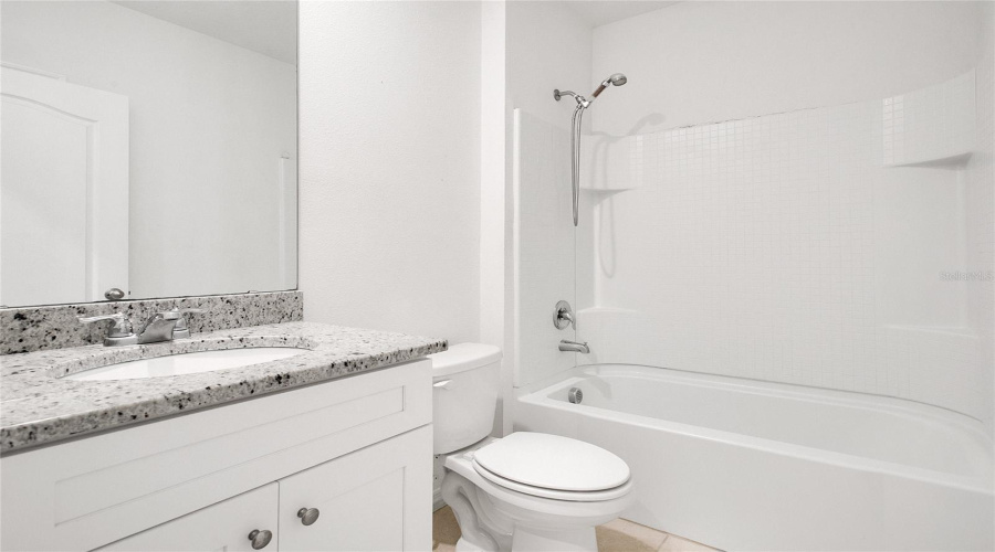 Davenport, Florida 33837, 3 Bedrooms Bedrooms, ,2 Bathroomsbathrooms,Residential,For Sale,Sugarwood,Mfro6305588