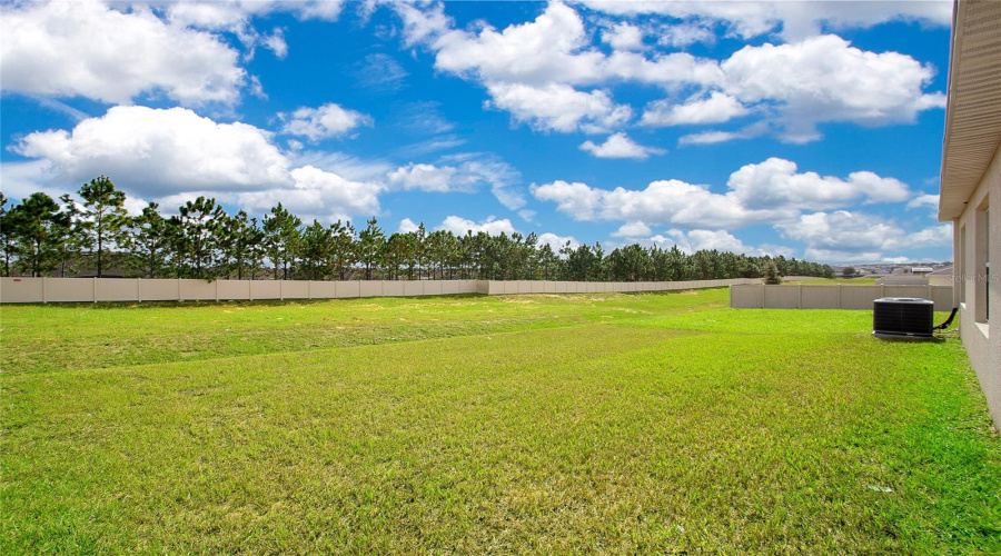 Davenport, Florida 33837, 3 Bedrooms Bedrooms, ,2 Bathroomsbathrooms,Residential,For Sale,Sugarwood,Mfro6305588
