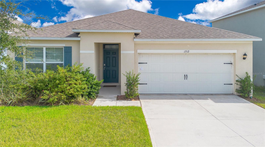 Davenport, Florida 33837, 3 Bedrooms Bedrooms, ,2 Bathroomsbathrooms,Residential,For Sale,Sugarwood,Mfro6305588