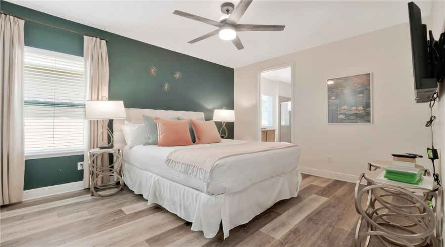 Kissimmee, Florida 34747, 5 Bedrooms Bedrooms, ,4 Bathroomsbathrooms,Residential,For Sale,Marker,Mfro6305490