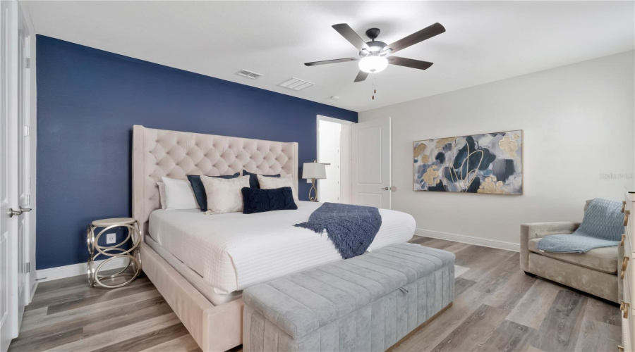 Kissimmee, Florida 34747, 5 Bedrooms Bedrooms, ,4 Bathroomsbathrooms,Residential,For Sale,Marker,Mfro6305490