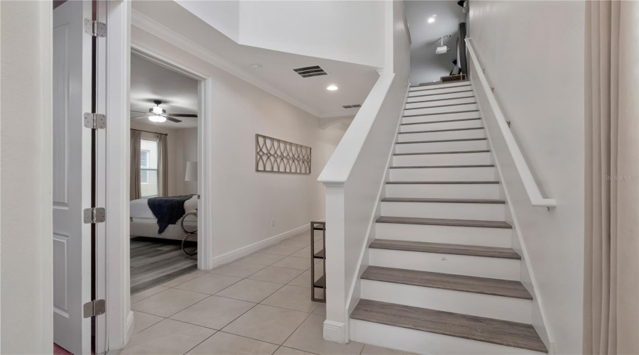 Kissimmee, Florida 34747, 5 Bedrooms Bedrooms, ,4 Bathroomsbathrooms,Residential,For Sale,Marker,Mfro6305490