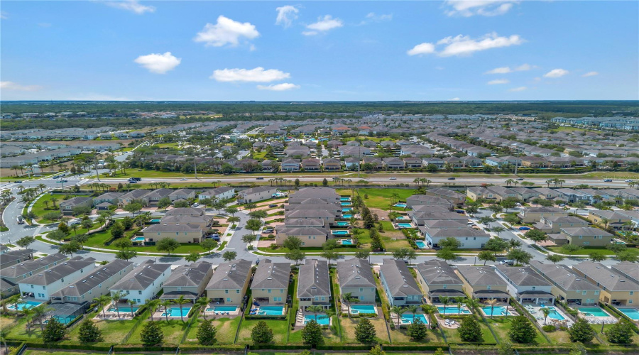 Kissimmee, Florida 34747, 5 Bedrooms Bedrooms, ,4 Bathroomsbathrooms,Residential,For Sale,Marker,Mfro6305490