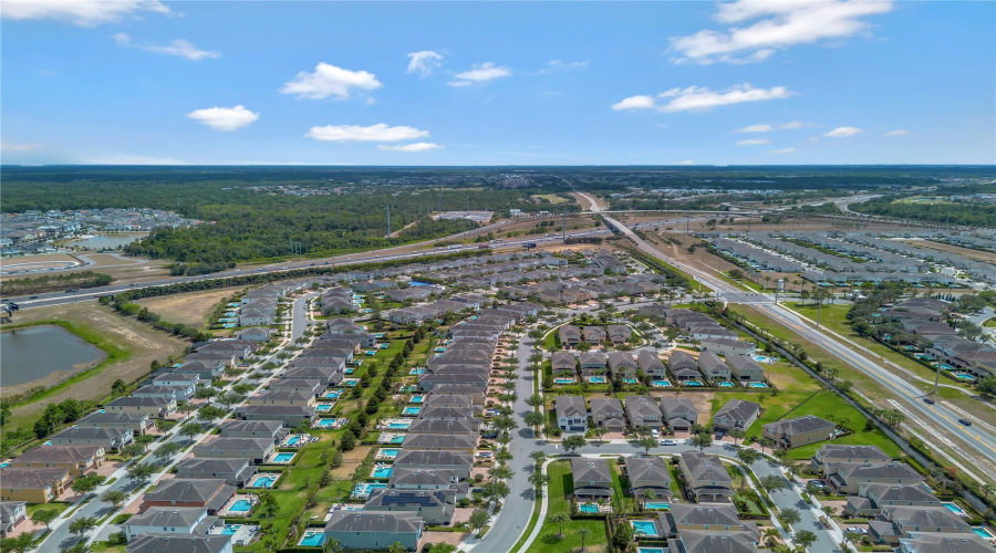 Kissimmee, Florida 34747, 5 Bedrooms Bedrooms, ,4 Bathroomsbathrooms,Residential,For Sale,Marker,Mfro6305490
