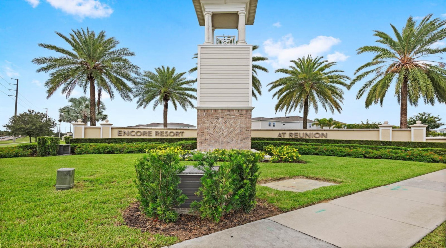 Kissimmee, Florida 34747, 5 Bedrooms Bedrooms, ,4 Bathroomsbathrooms,Residential,For Sale,Marker,Mfro6305490