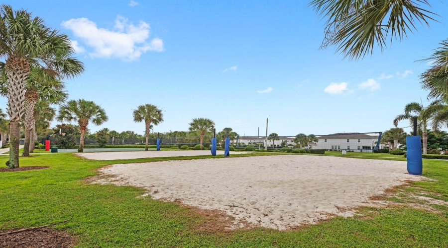 Kissimmee, Florida 34747, 5 Bedrooms Bedrooms, ,4 Bathroomsbathrooms,Residential,For Sale,Marker,Mfro6305490