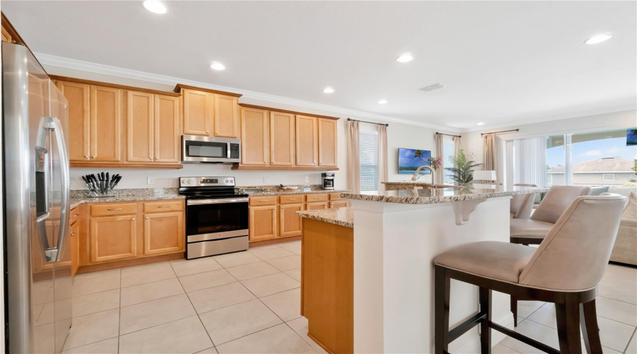 Kissimmee, Florida 34747, 5 Bedrooms Bedrooms, ,4 Bathroomsbathrooms,Residential,For Sale,Marker,Mfro6305490