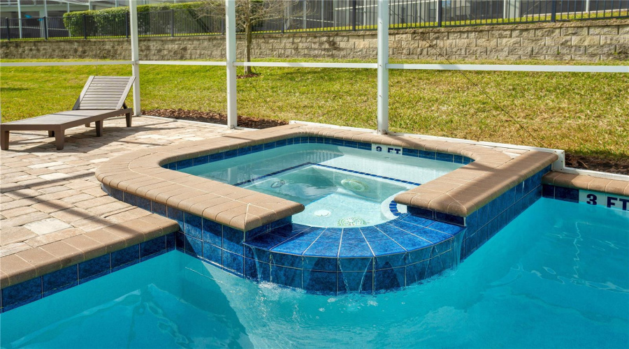 Davenport, Florida 33896, 6 Bedrooms Bedrooms, ,6 Bathroomsbathrooms,Residential,For Sale,Stinger,Mfro6305572