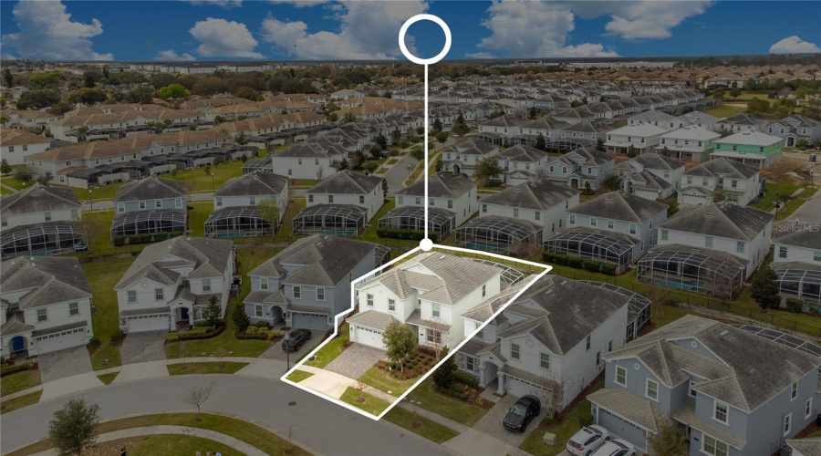 Davenport, Florida 33896, 6 Bedrooms Bedrooms, ,6 Bathroomsbathrooms,Residential,For Sale,Stinger,Mfro6305572