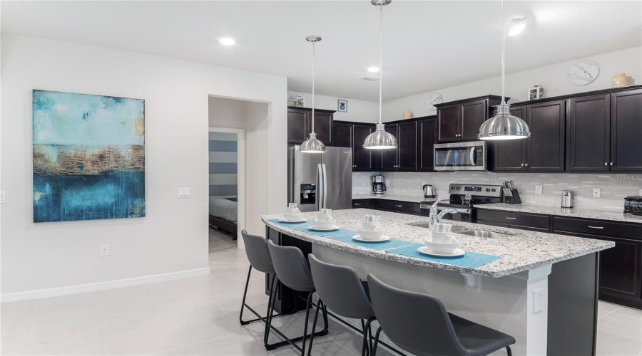 Davenport, Florida 33897, 5 Bedrooms Bedrooms, ,4 Bathroomsbathrooms,Residential,For Sale,Summer,Mfro6305541